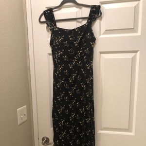 Black floral forever 21 maxi dress